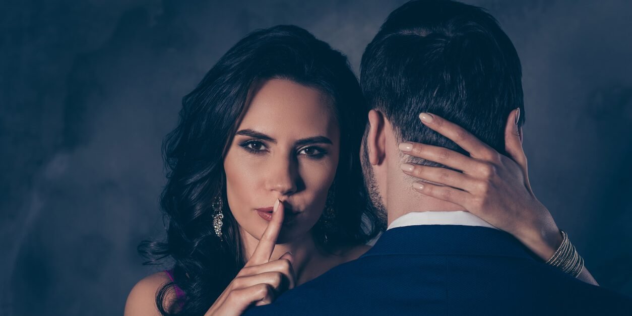 MEN'S ESCORT-AGENCY ONLINE